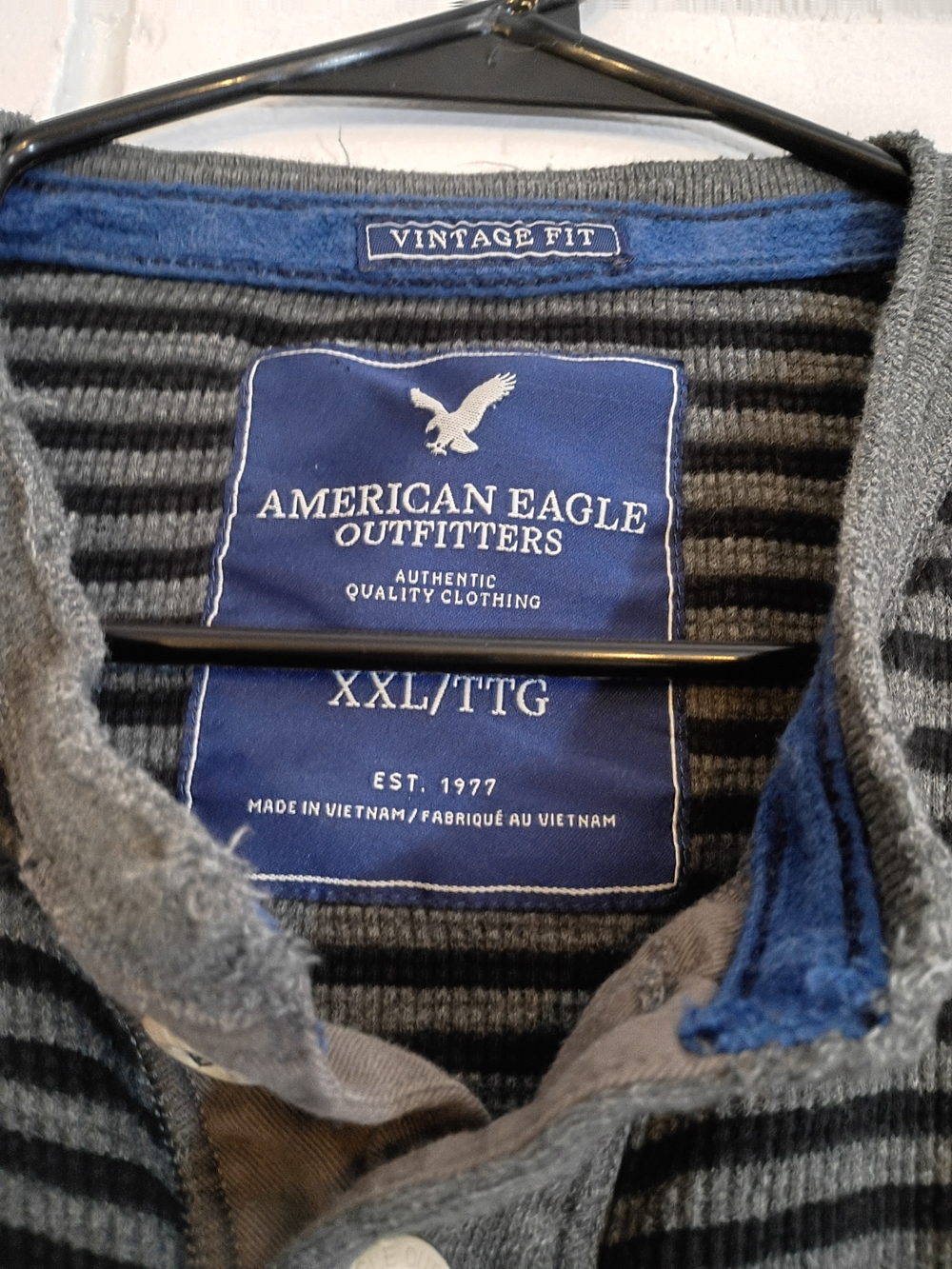 American Eagle Outfitters Gray & Black Striped Henley Size XXL - Picture 2 of 5